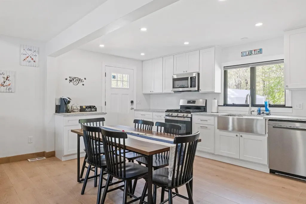 89 Joe Del Drive Wakefield NH 03830