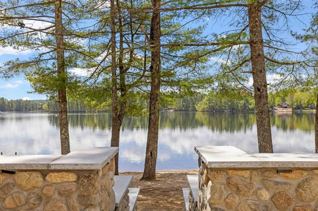 89 Joe Del Drive Wakefield NH 03830