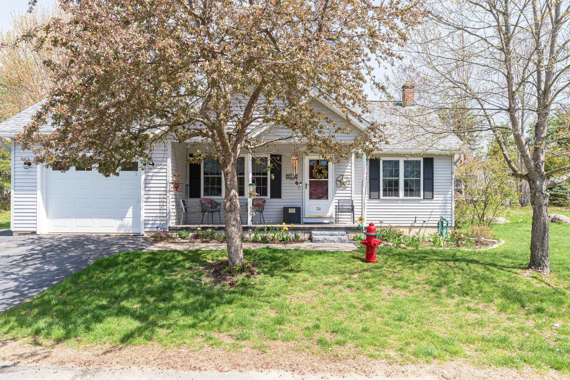 38 Melissa Circle Jaffrey NH 03452