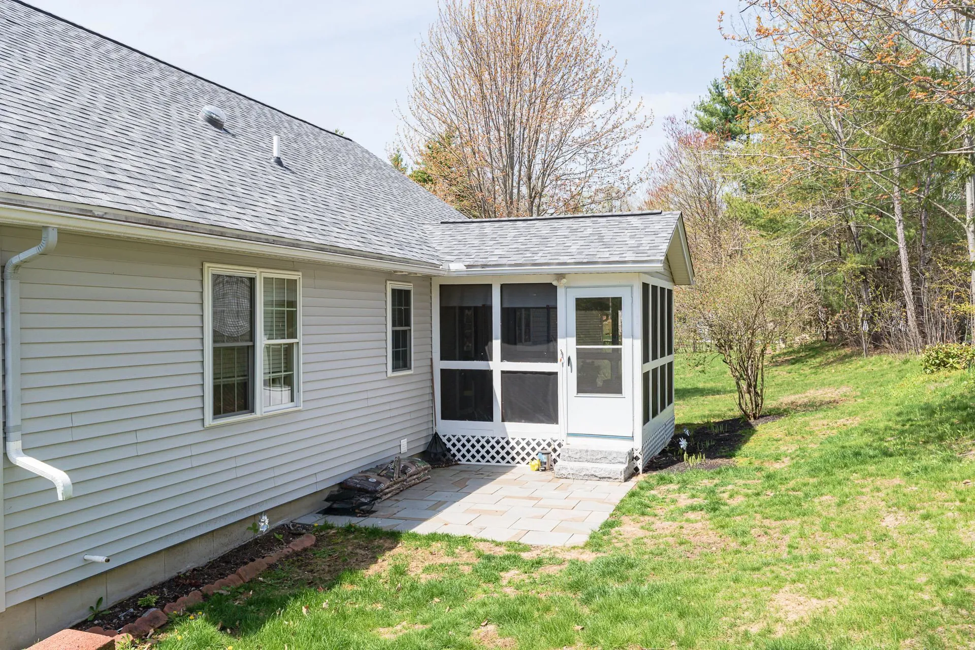 38 Melissa Circle Jaffrey NH 03452