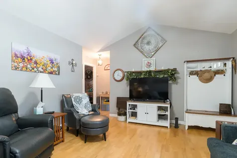 38 Melissa Circle Jaffrey NH 03452