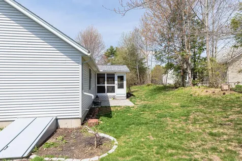 38 Melissa Circle Jaffrey NH 03452