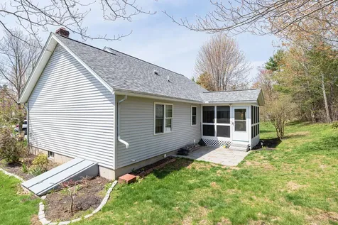 38 Melissa Circle Jaffrey NH 03452