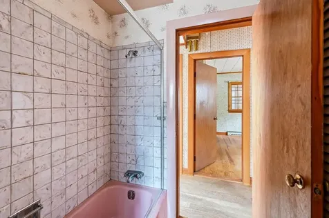 48 Kingsbury Drive Milton NH 03851