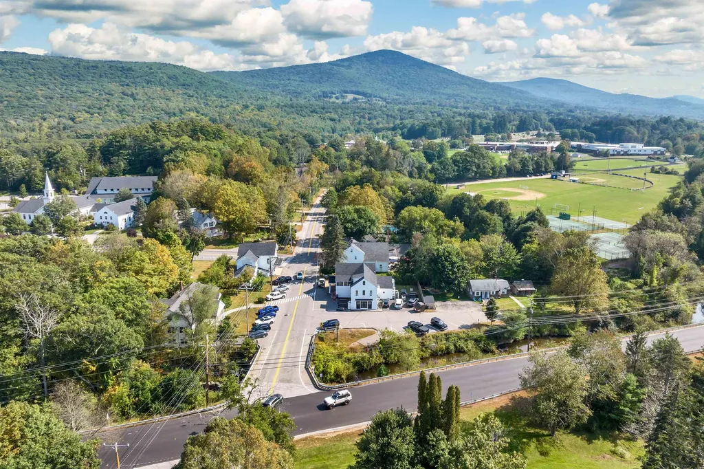 8 Bacon Drive Gilford NH 03249