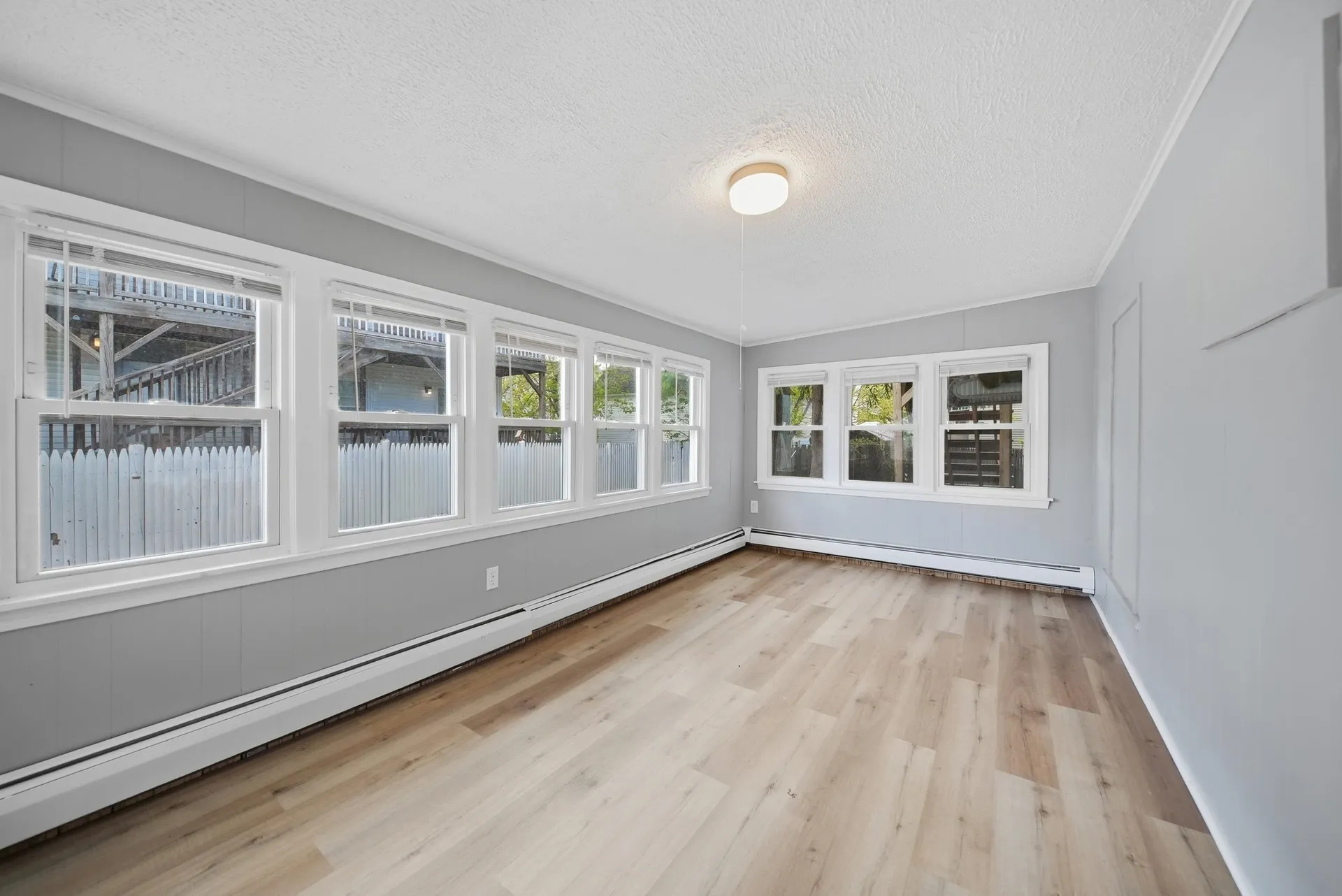 266 Douglas Street Manchester NH 03102