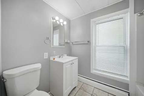 266 Douglas Street Manchester NH 03102