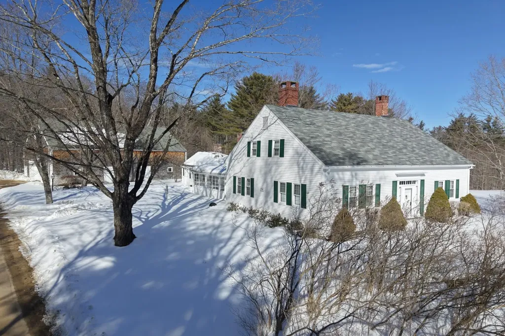 483 Holderness Road Sandwich NH 03227