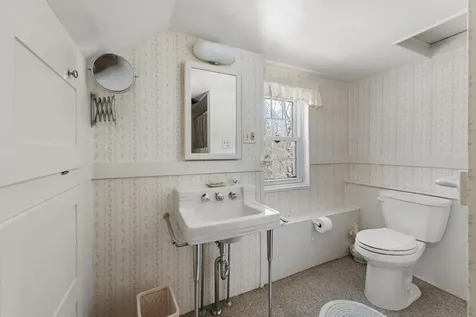 483 Holderness Road Sandwich NH 03227