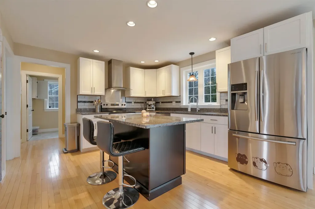 58 Village Place Drive Barrington NH 03825