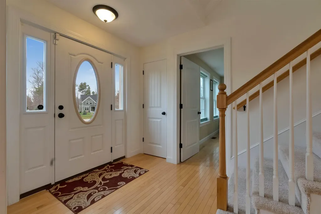 58 Village Place Drive Barrington NH 03825