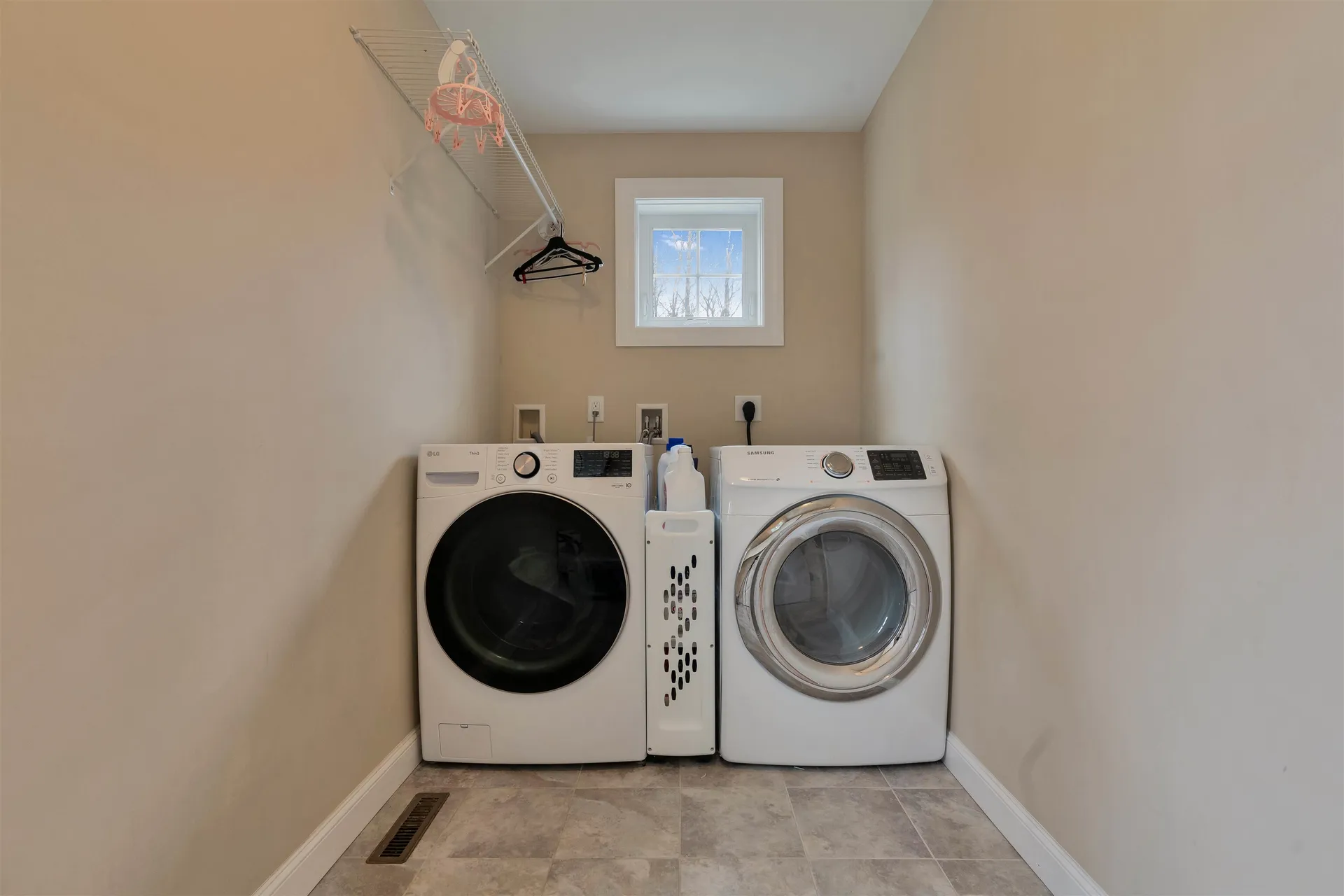 58 Village Place Drive Barrington NH 03825