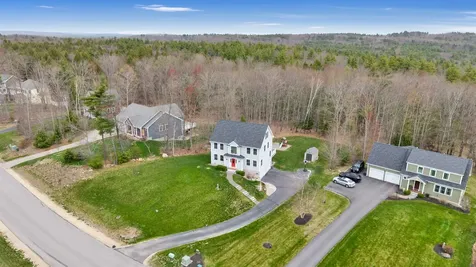 58 Village Place Drive Barrington NH 03825