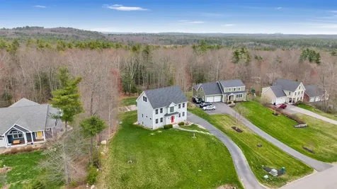 58 Village Place Drive Barrington NH 03825