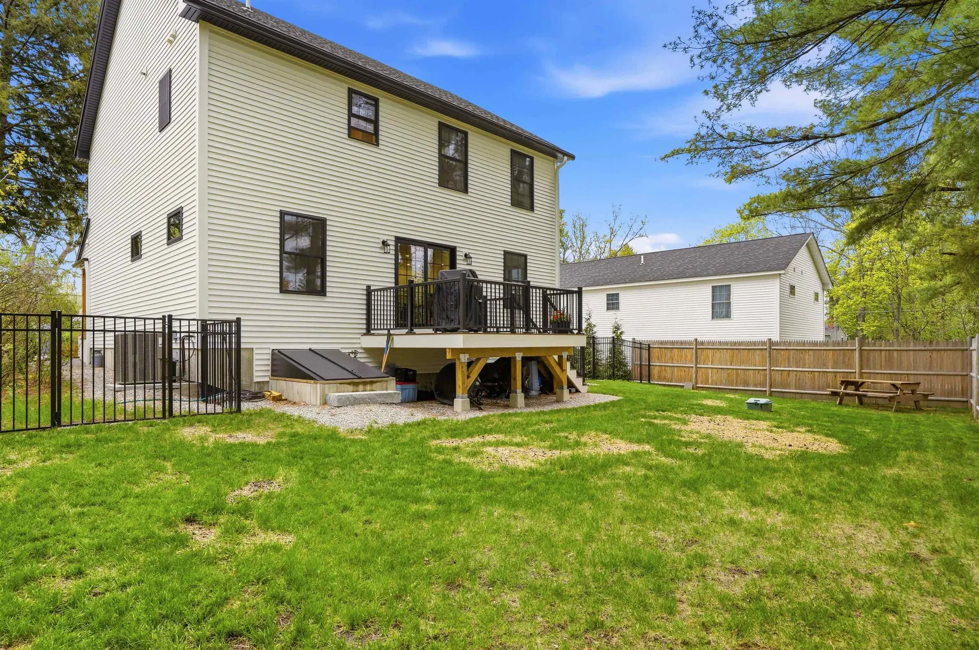 8 Gale Street Concord NH 03301