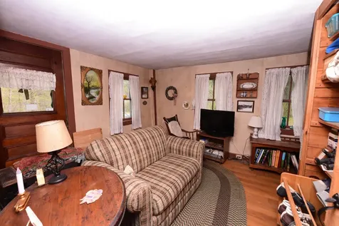 211 High Street Albany NH 03818