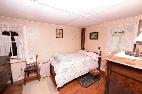 211 High Street Albany NH 03818