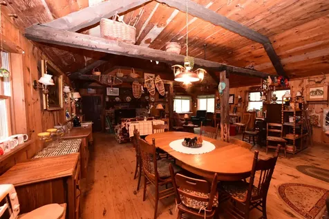 211 High Street Albany NH 03818