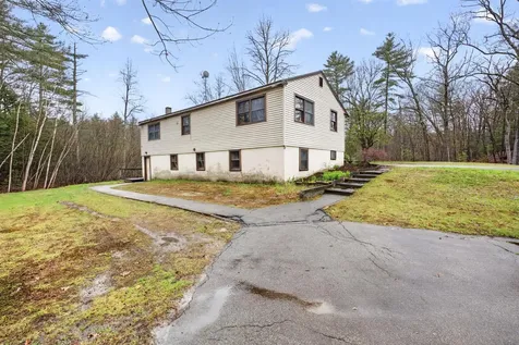 414 Fremont Road Chester NH 03036