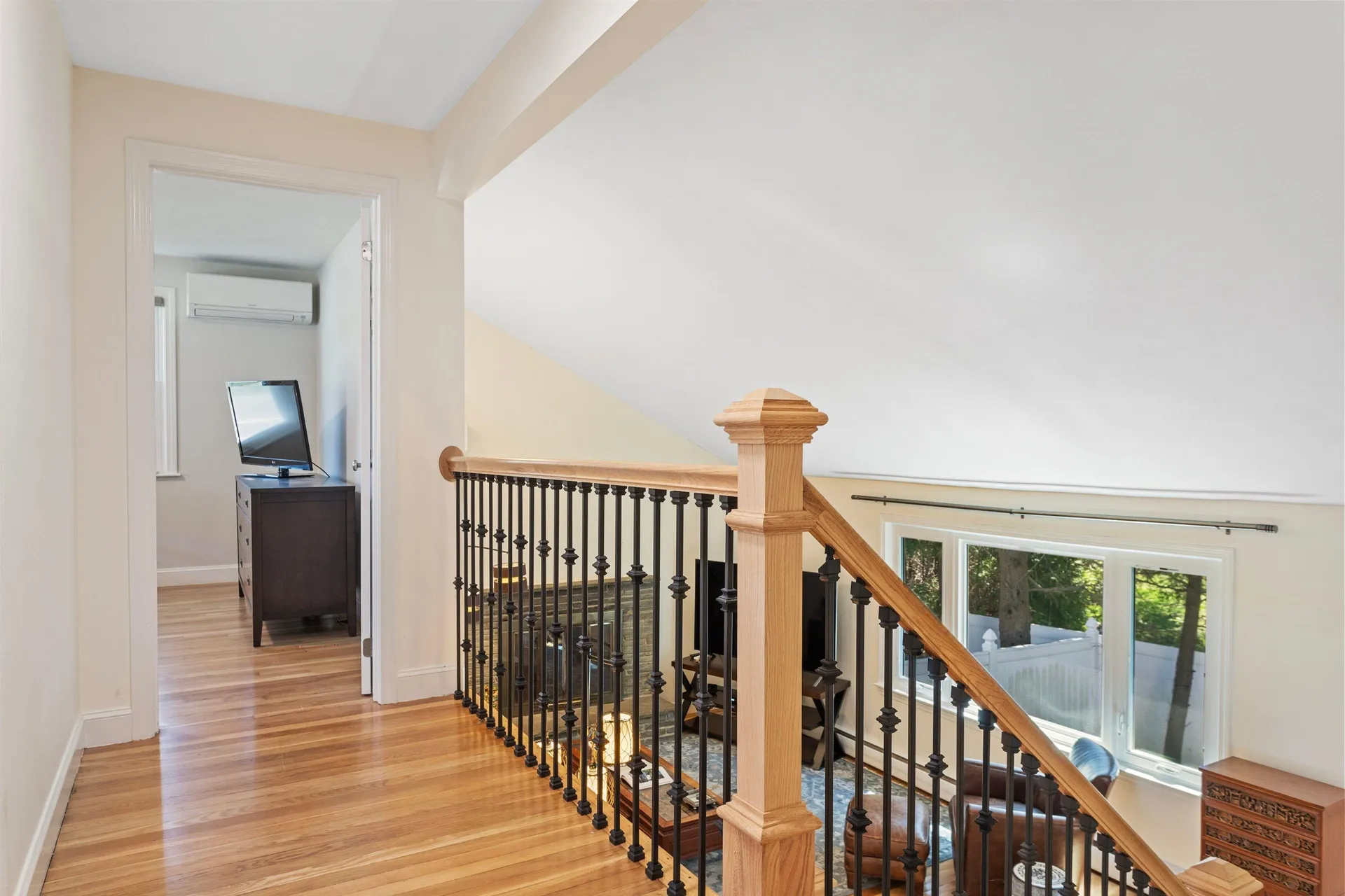 9 Carolan Avenue Hampton NH 03842-1546