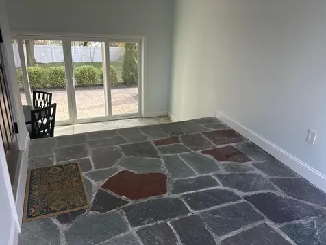 9 Carolan Avenue Hampton NH 03842-1546