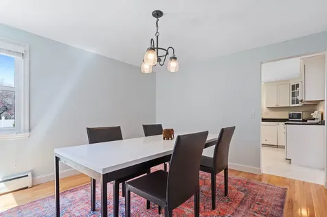 9 Carolan Avenue Hampton NH 03842-1546