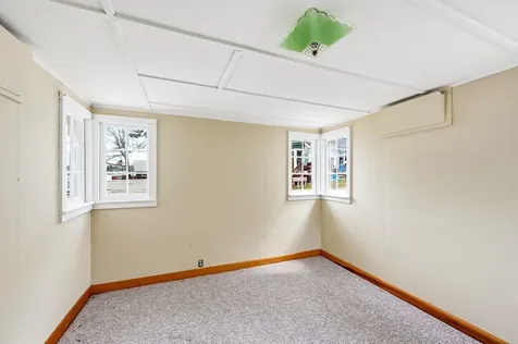 48 Kingsbury Drive Milton NH 03851