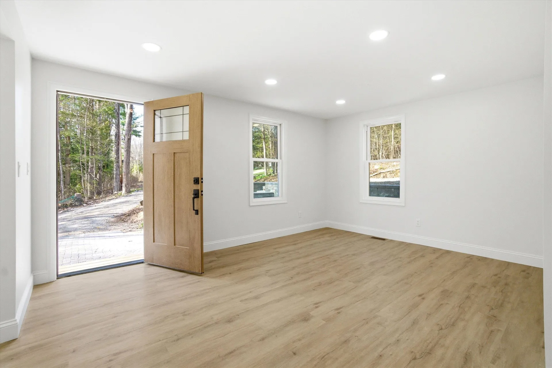 26 Scott Drive Alton NH 03810