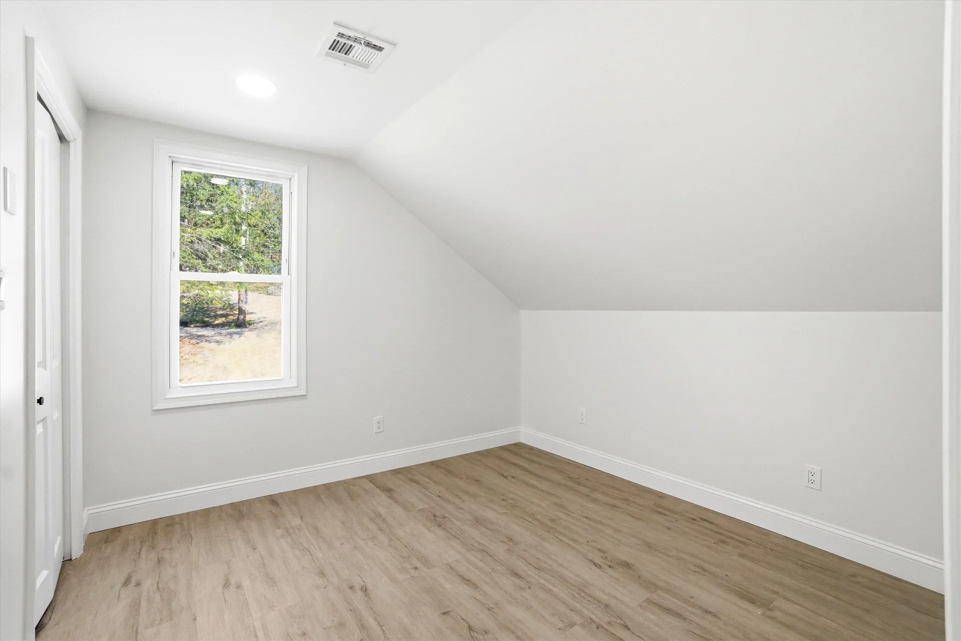 26 Scott Drive Alton NH 03810