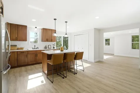26 Scott Drive Alton NH 03810