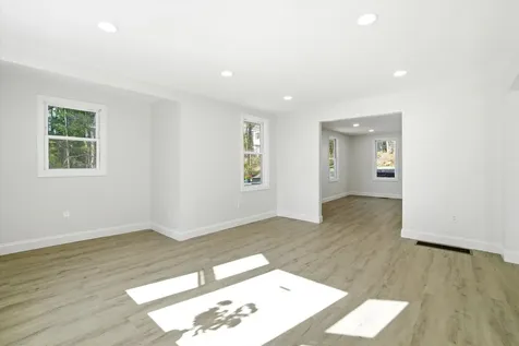 26 Scott Drive Alton NH 03810