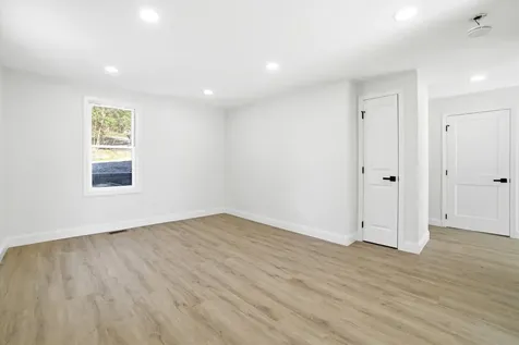 26 Scott Drive Alton NH 03810