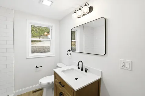 26 Scott Drive Alton NH 03810