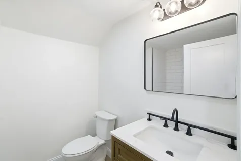 26 Scott Drive Alton NH 03810