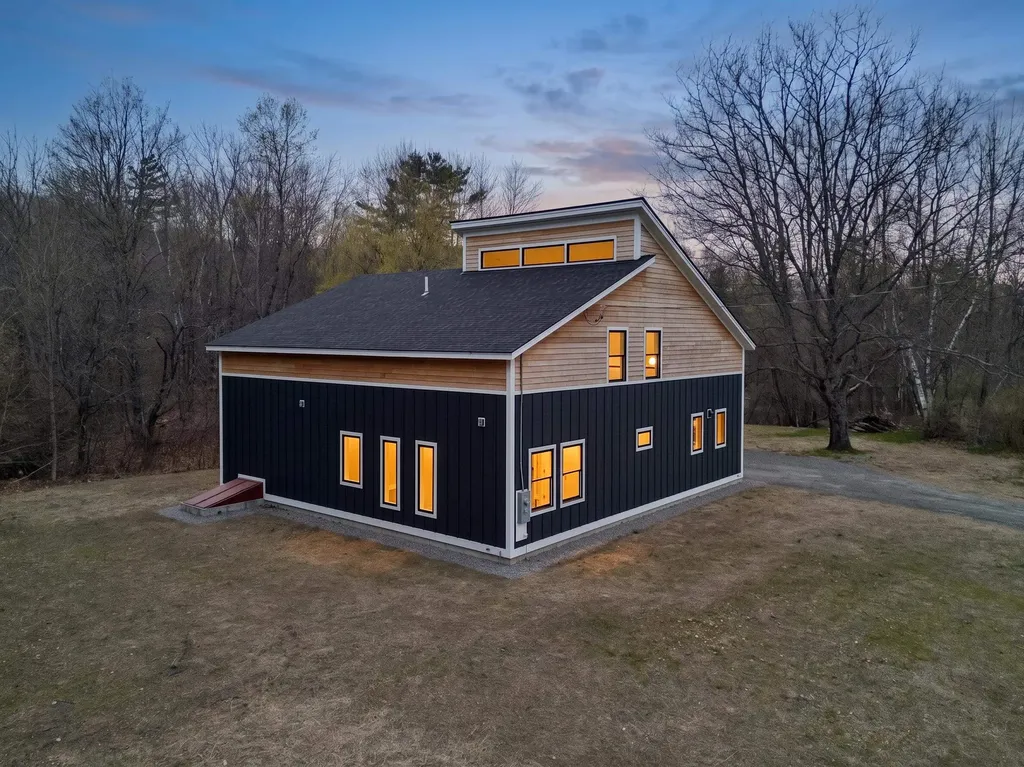 133 Ruddsboro Road Hanover NH 03750