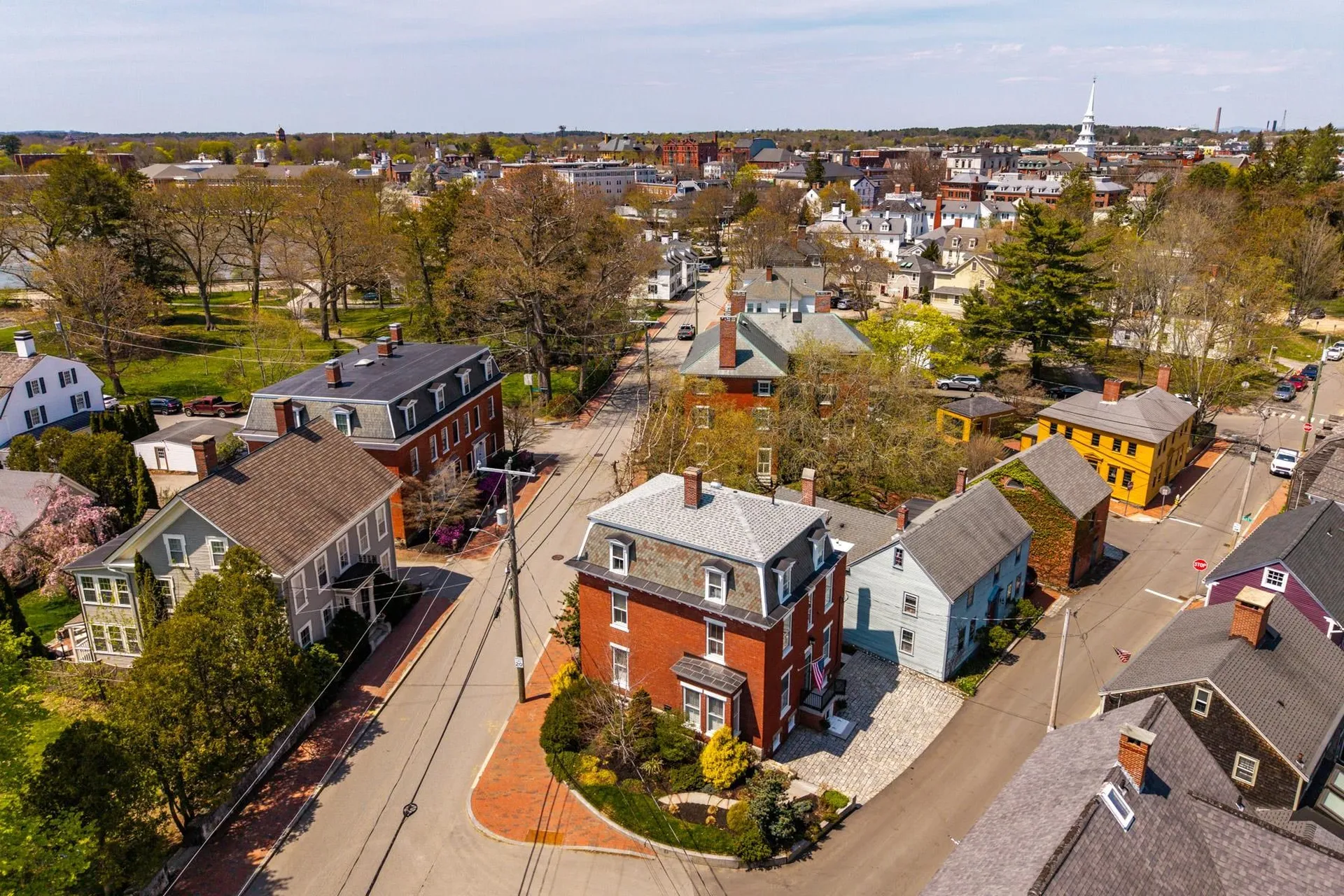 303 Pleasant Street Portsmouth NH 03801