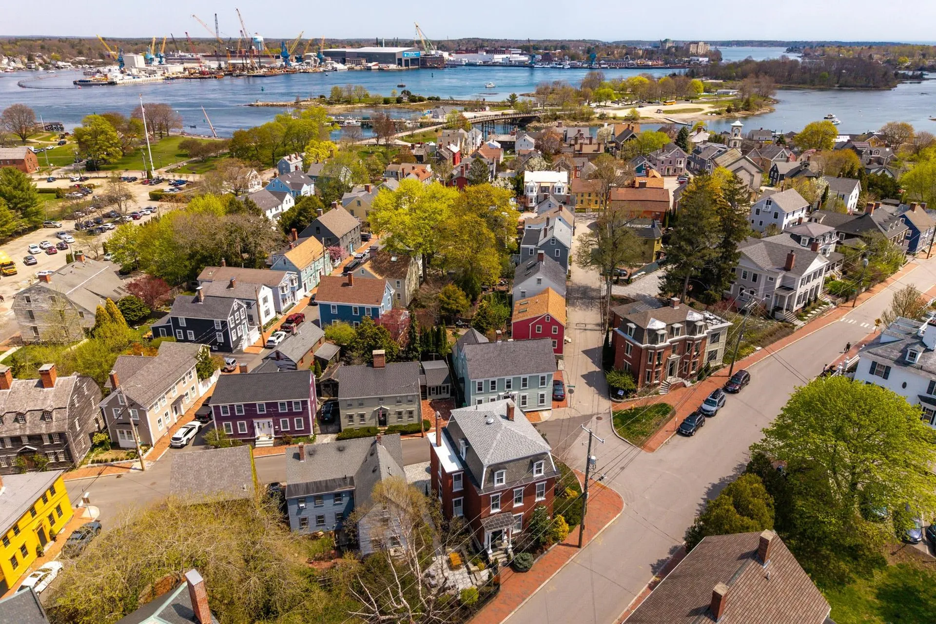 303 Pleasant Street Portsmouth NH 03801