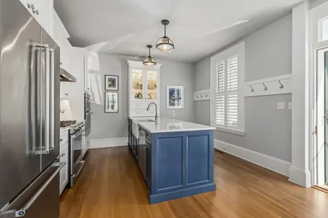 303 Pleasant Street Portsmouth NH 03801