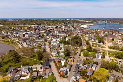 303 Pleasant Street Portsmouth NH 03801
