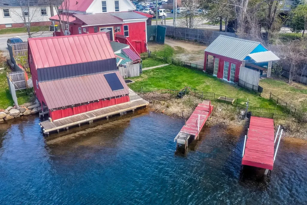 92 Water Street Laconia NH 03246