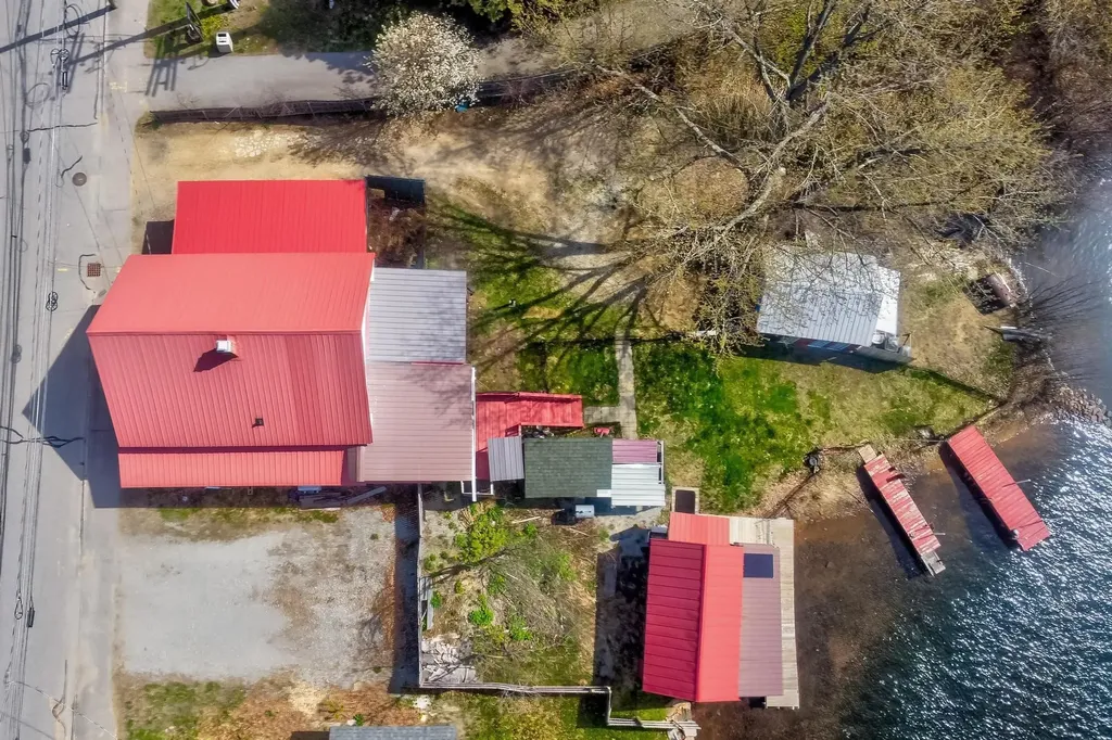 92 Water Street Laconia NH 03246