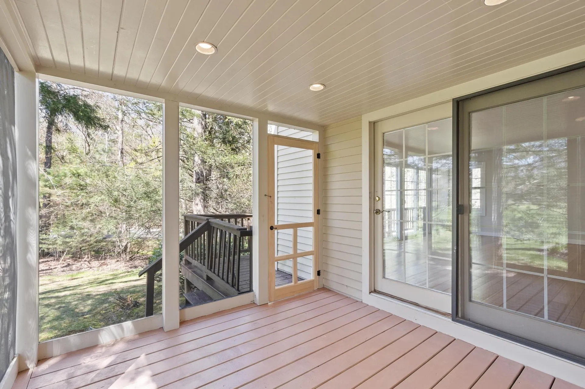 21 Peninsula Drive Stratham NH 03885