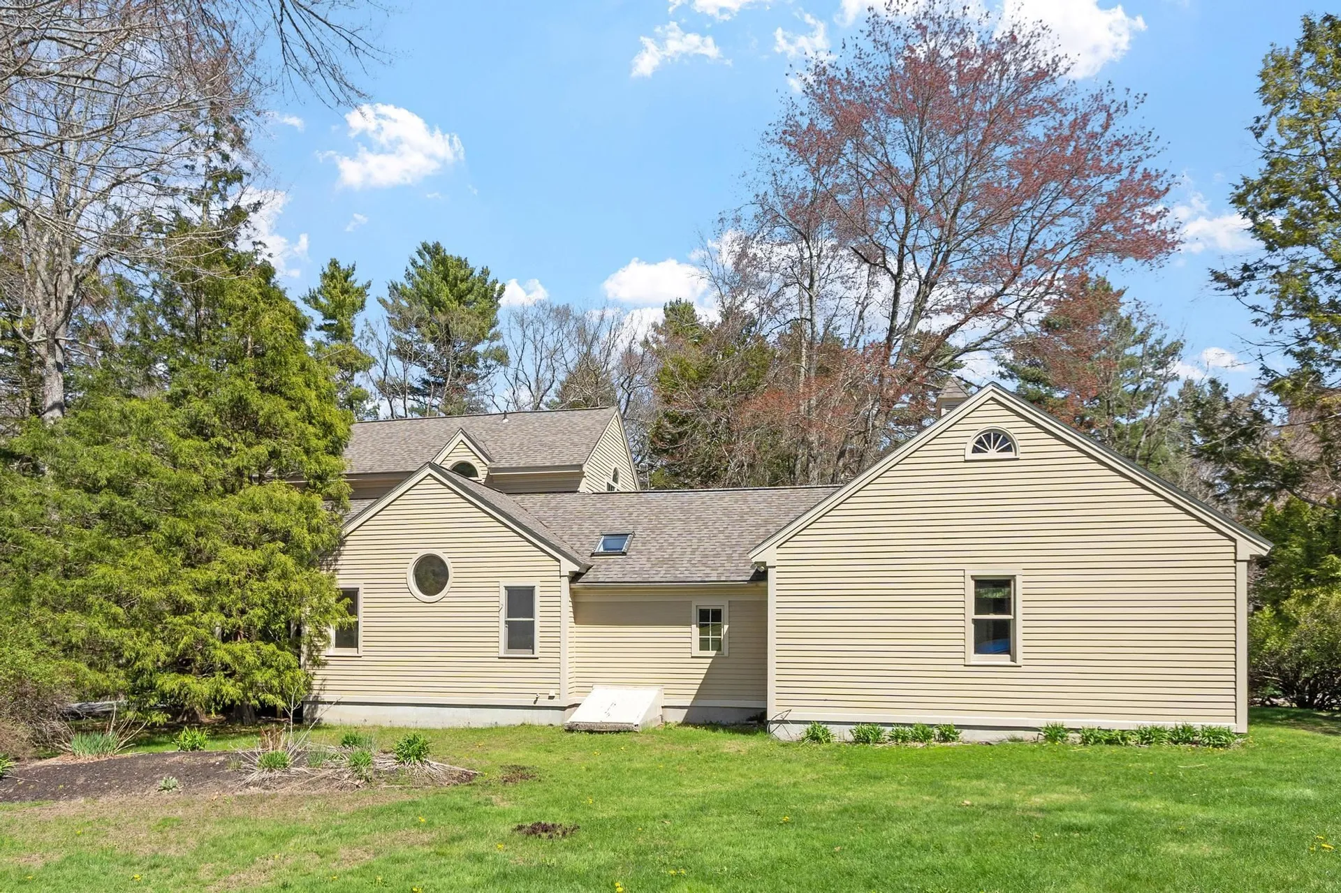21 Peninsula Drive Stratham NH 03885