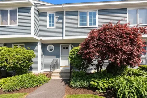 7 Swift Lane Merrimack NH 03054