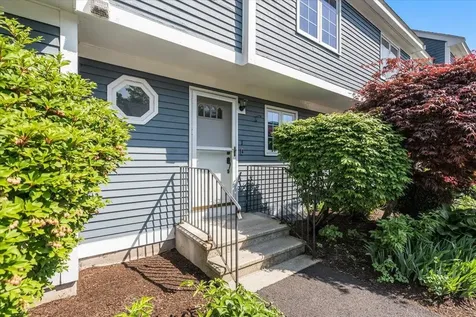 7 Swift Lane Merrimack NH 03054