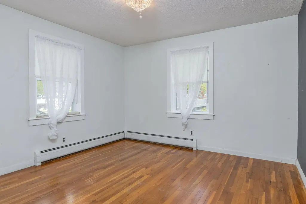 59 Manor Road Concord NH 03303