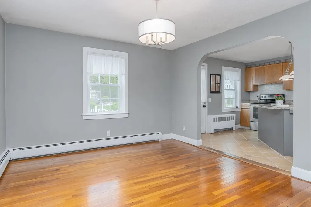 59 Manor Road Concord NH 03303