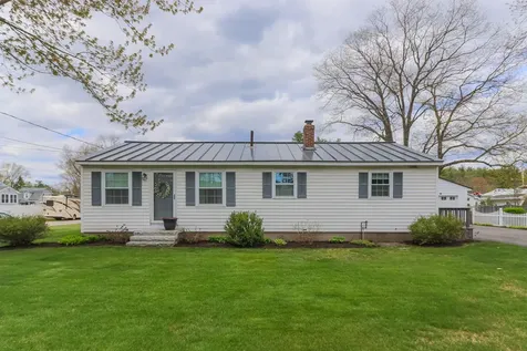 59 Manor Road Concord NH 03303