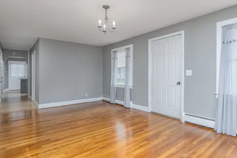 59 Manor Road Concord NH 03303