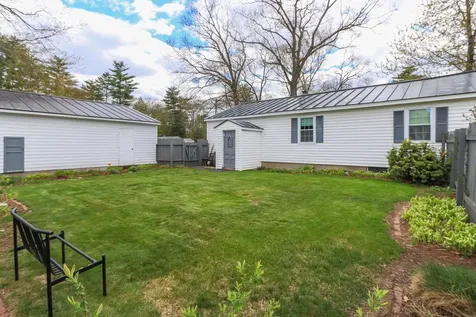 59 Manor Road Concord NH 03303